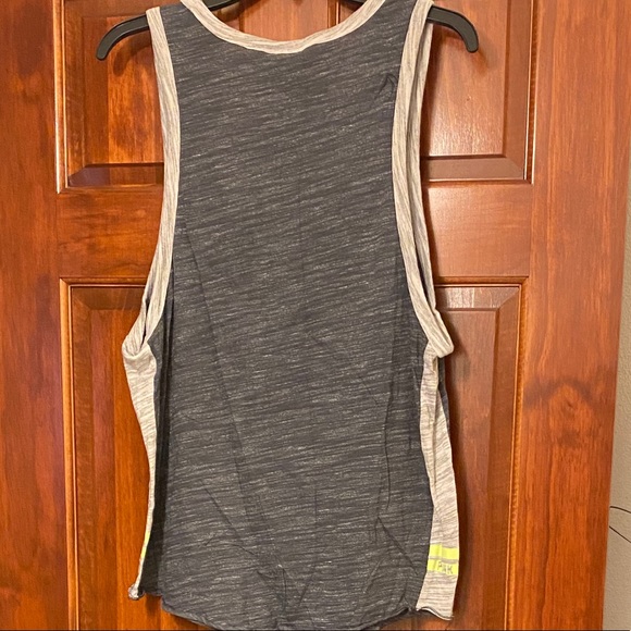 PINK VICTORIA SECRET TANK TOP - Picture 3 of 6